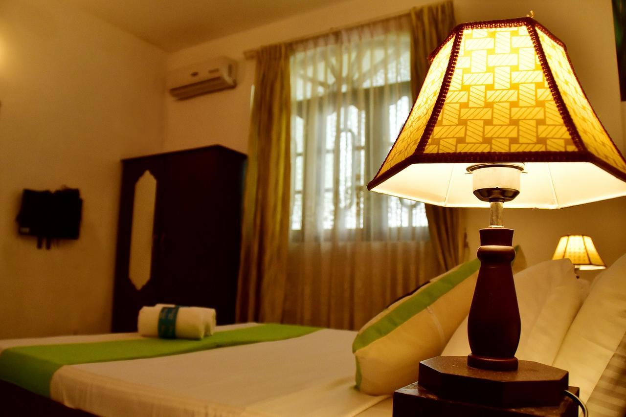 Sky Transit Hotel Katunayaka Kültér fotó