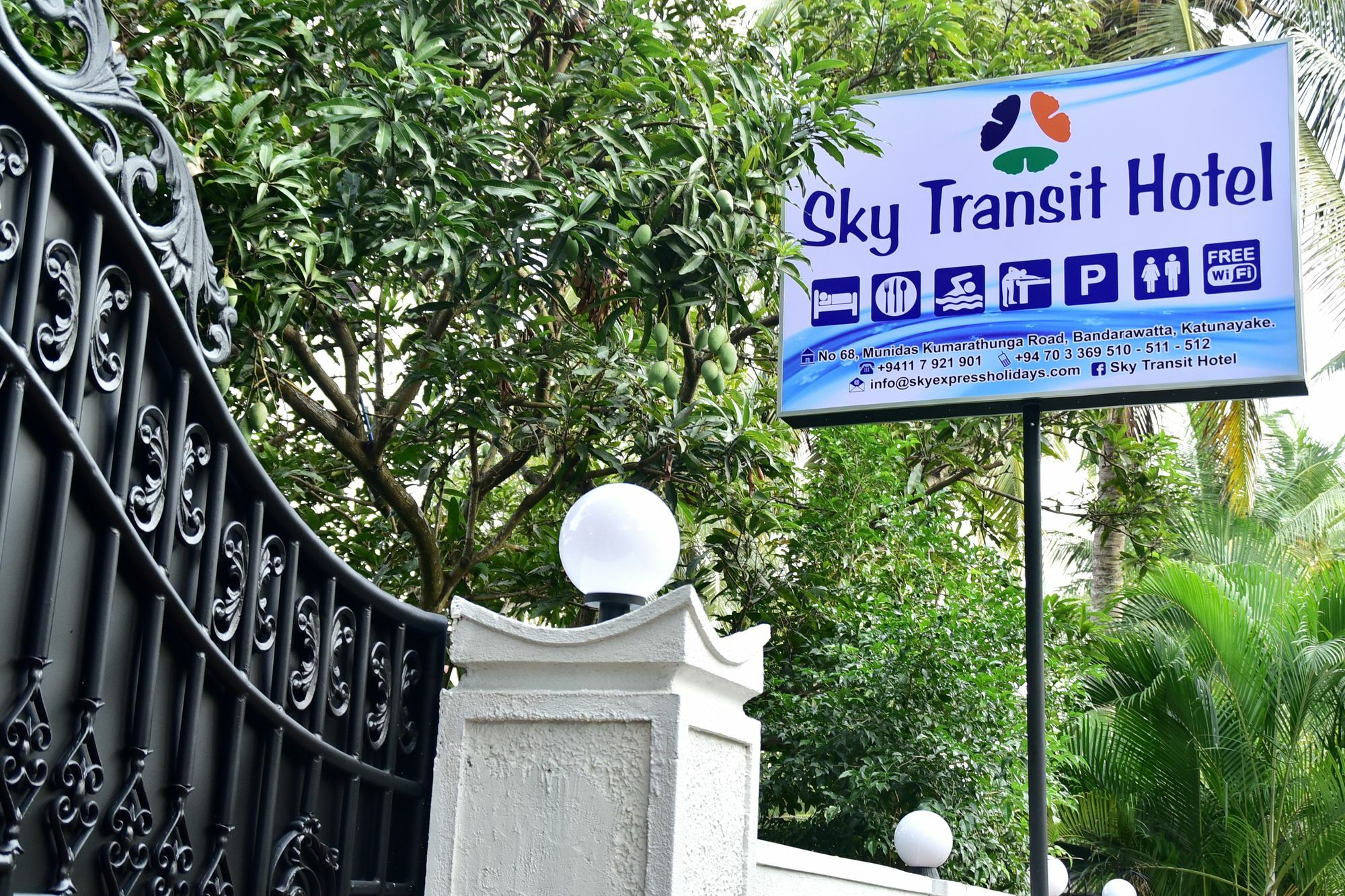 Sky Transit Hotel Katunayaka Kültér fotó
